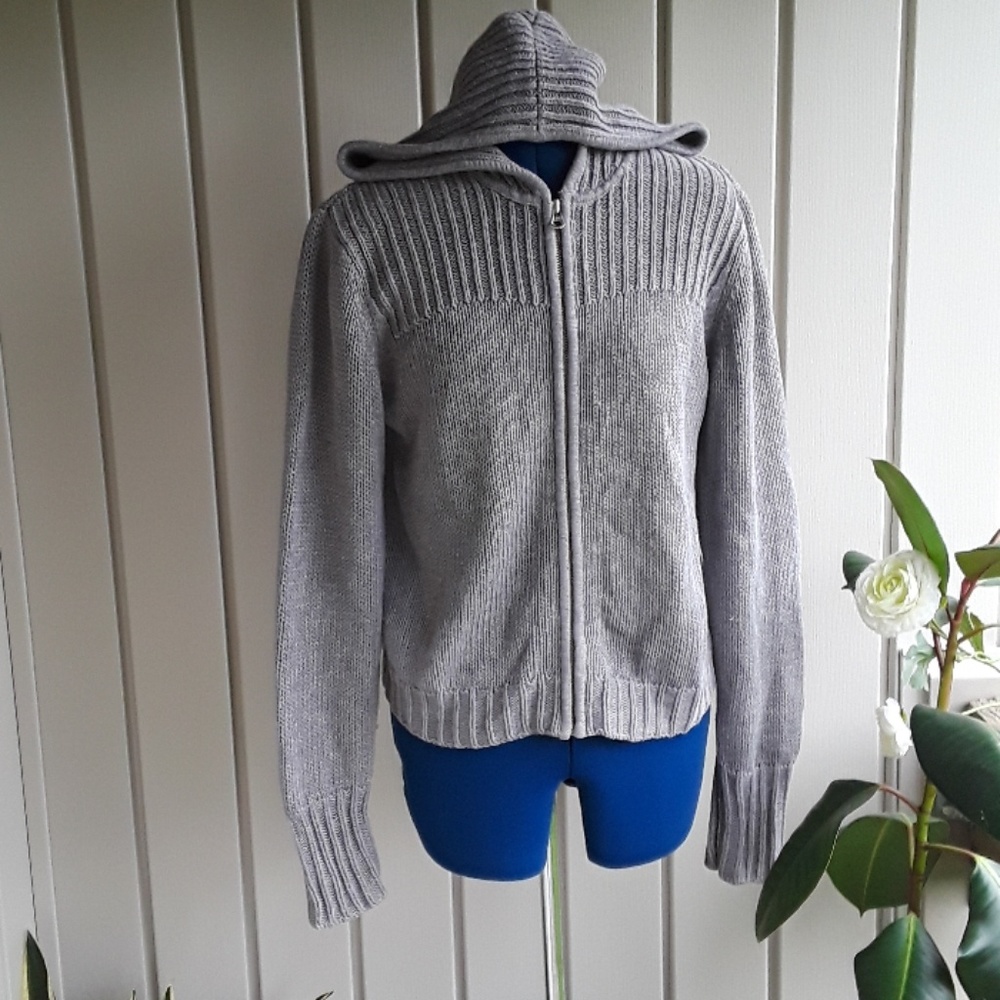 Bass Gray hoodie sweater size medium